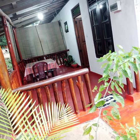 Nethanya Homestay Елла Екстер'єр фото