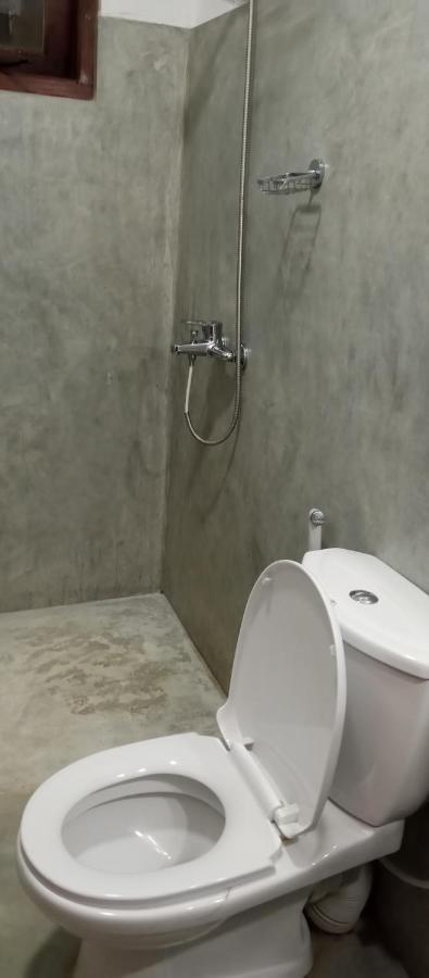 Nethanya Homestay Елла Екстер'єр фото