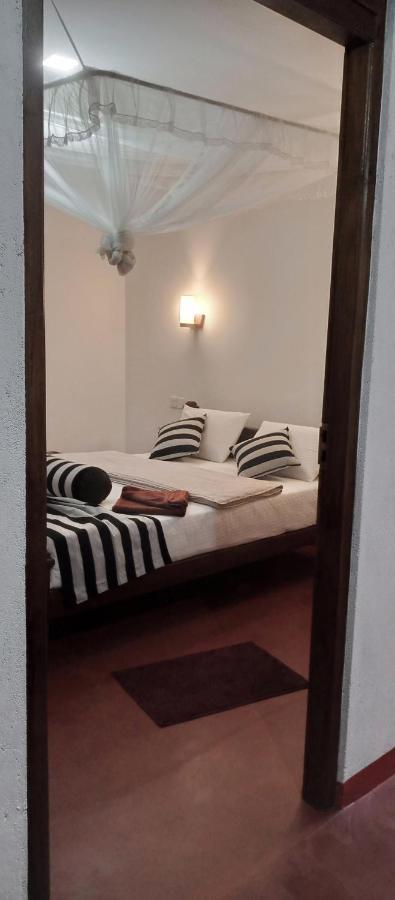 Nethanya Homestay Елла Екстер'єр фото